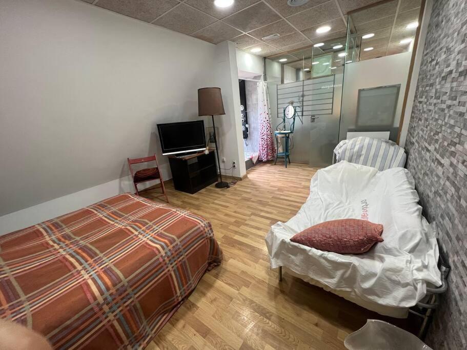 Apartamento Privado 4 En Chalet,Mascotas Si Matadepera Buitenkant foto